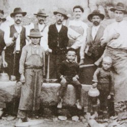 Arbeiter beim Steinbruch in Heiligenwald-Saar(1900) -  GEMEINFREIES BILD in Familienbesitz